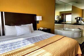 Days Inn & Suites by Wyndham Sam Houston Tollway