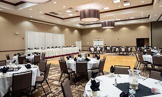 Holiday Inn & Conference Center Marshfield by IHG