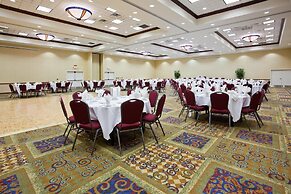 Holiday Inn & Conference Center Marshfield by IHG
