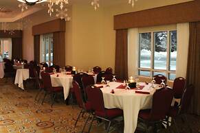 Holiday Inn & Conference Center Marshfield by IHG