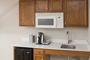 Holiday Inn Express Hotel & Suites White River Junction by IHG