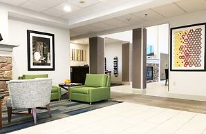 Holiday Inn Express Hotel & Suites White River Junction by IHG