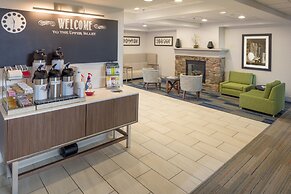 Holiday Inn Express Hotel & Suites White River Junction by IHG