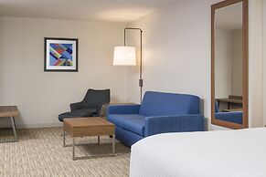 Holiday Inn Express Hotel & Suites White River Junction by IHG
