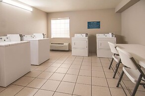 La Quinta Inn by Wyndham San Antonio Brooks City Base