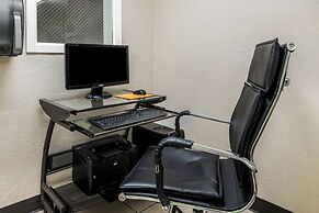 La Quinta Inn by Wyndham San Antonio Brooks City Base