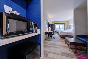Holiday Inn Express Mystic by IHG