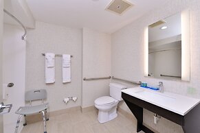 Holiday Inn Express Mystic by IHG