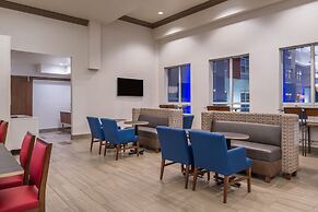 Holiday Inn Express Mystic by IHG