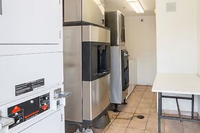 Motel 6 Grand Prairie, TX - Near Six Flags Drive