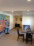 Motel 6 Grand Prairie, TX - Near Six Flags Drive