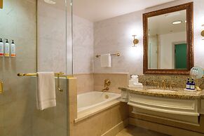 Carlton Hotel