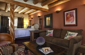 The Abiquiu Inn