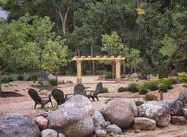 The Abiquiu Inn