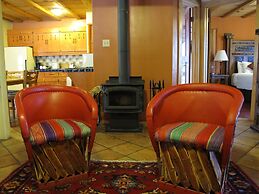 The Abiquiu Inn