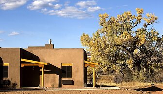 The Abiquiu Inn