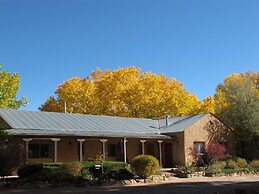 The Abiquiu Inn