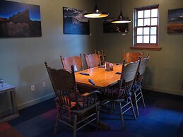 The Abiquiu Inn