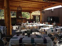 The Abiquiu Inn