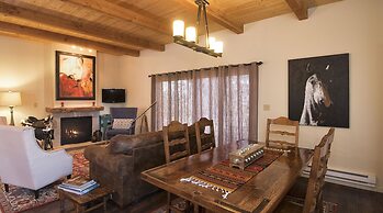 The Abiquiu Inn