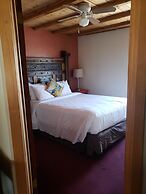 The Abiquiu Inn