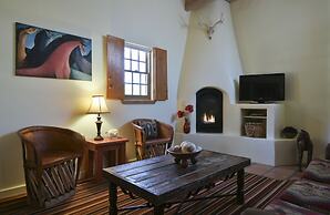 The Abiquiu Inn