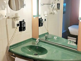 ibis Valencia Bonaire Aeropuerto