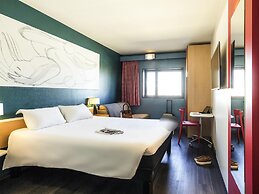 ibis Valencia Bonaire Aeropuerto