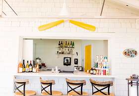 Yachtsman Hotel & Marina Club