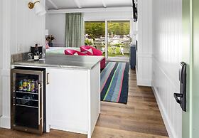 Yachtsman Hotel & Marina Club