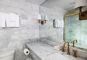 Yachtsman Hotel & Marina Club