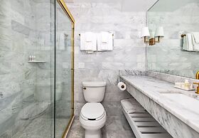 Yachtsman Hotel & Marina Club