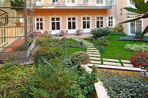 Mamaison Residence Izabella Budapest