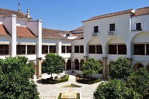 Pousada Convento de Vila Viçosa - Historic Hotel