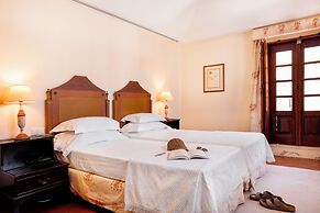Pousada Convento de Vila Viçosa - Historic Hotel