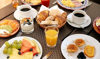 Pousada Convento de Vila Viçosa - Historic Hotel