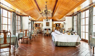 Pousada Convento de Vila Viçosa - Historic Hotel