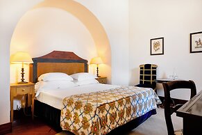 Pousada Convento de Vila Viçosa - Historic Hotel