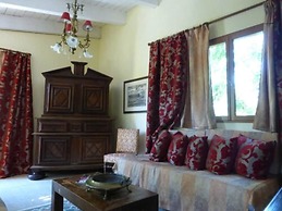 Hotel du Mas de la Chapelle