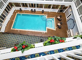 Lake View Hotel