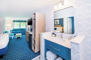 Lake View Hotel