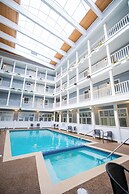 Lake View Hotel