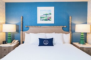 Lake View Hotel