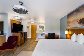 Pacific Coast Roadhouse, SureStay Collection by Best Western