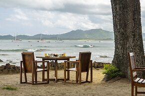 Capitán Suizo Beachfront Boutique Hotel