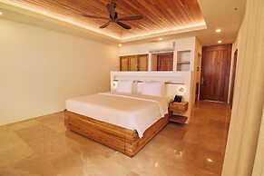 Capitán Suizo Beachfront Boutique Hotel