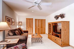 Gateway Mountain Lodge by Keystone Resort