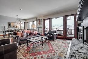 Bachelor Gulch Village