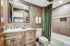 Bachelor Gulch Village