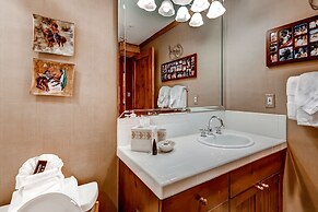 Bachelor Gulch Village